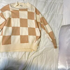 Selling this sweater for $17!